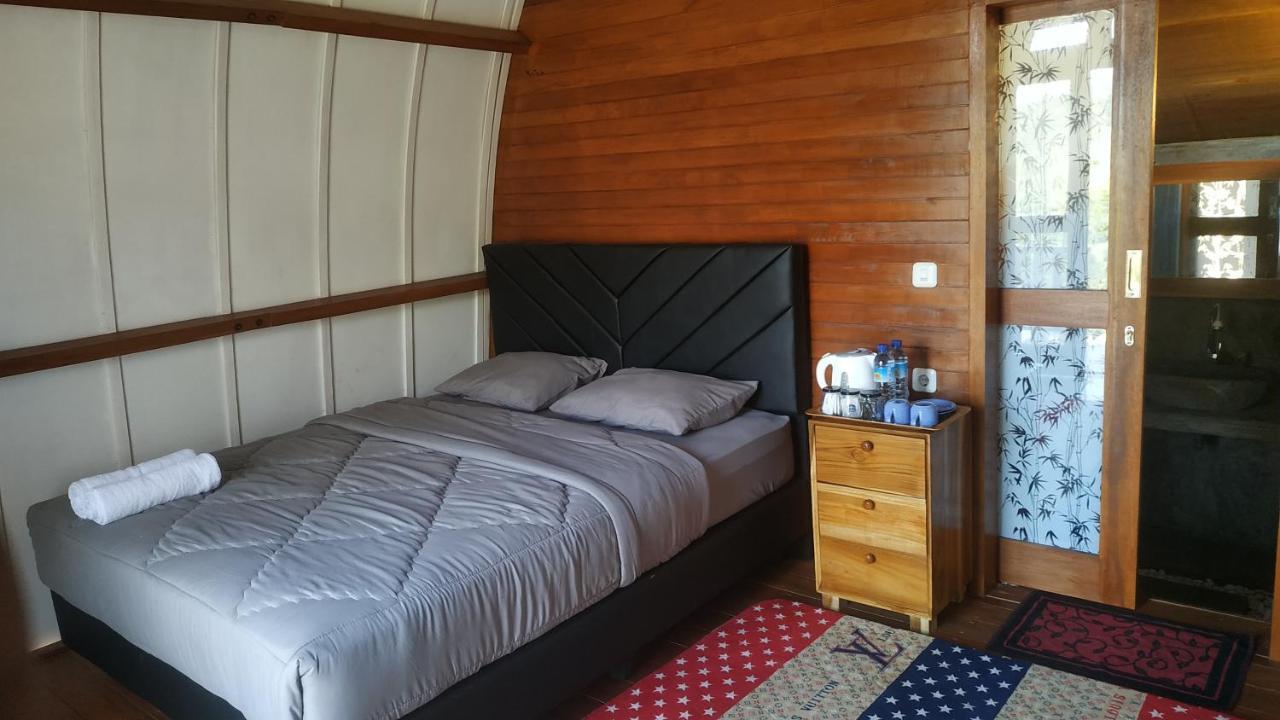 Family Rinjani Bungalow Sajang Екстериор снимка