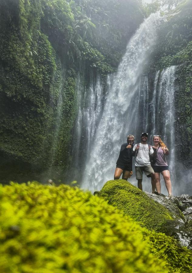 Family Rinjani Bungalow Sajang Екстериор снимка