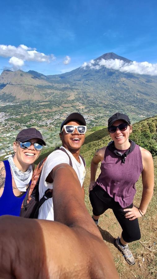 Family Rinjani Bungalow Sajang Екстериор снимка