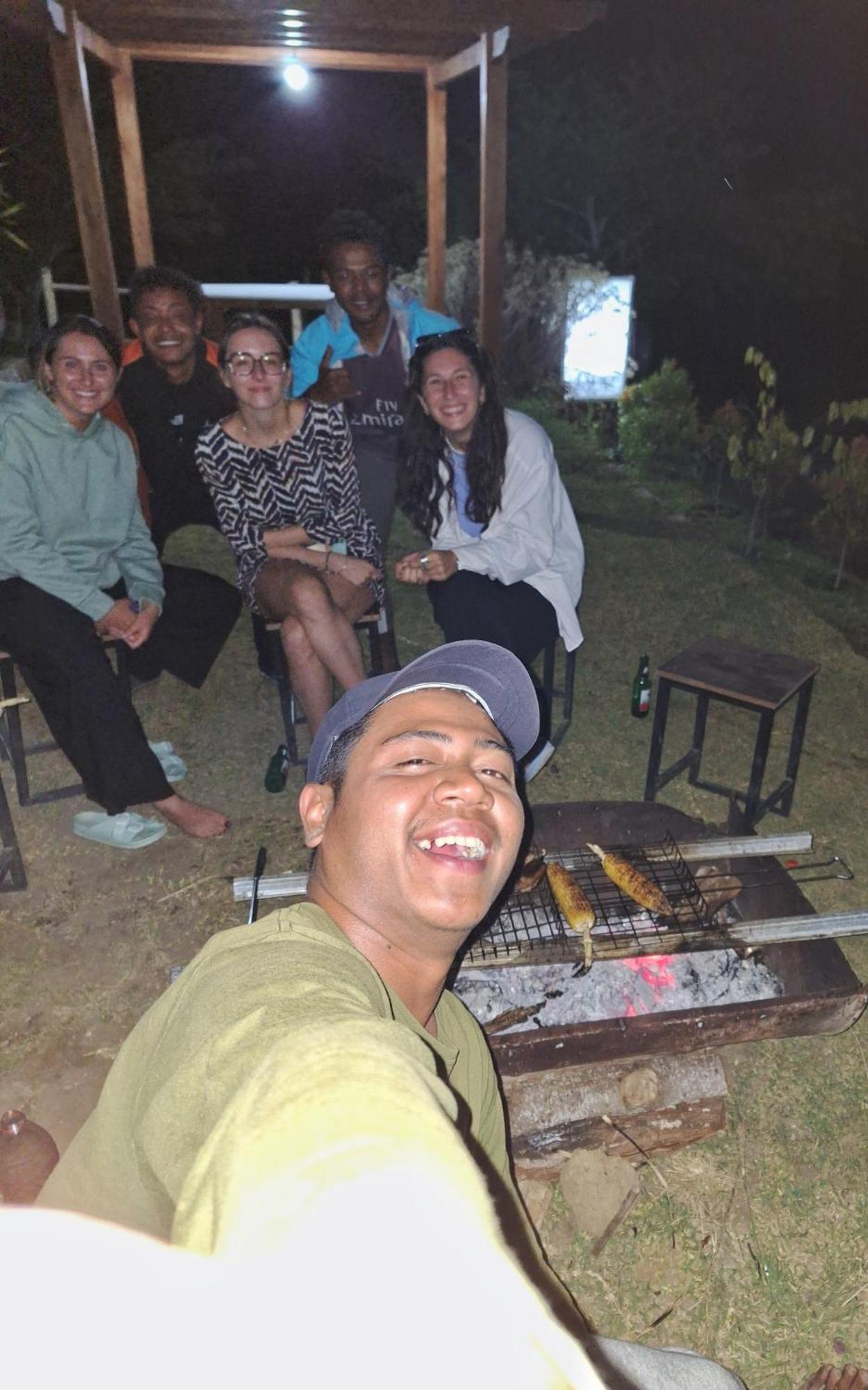 Family Rinjani Bungalow Sajang Екстериор снимка